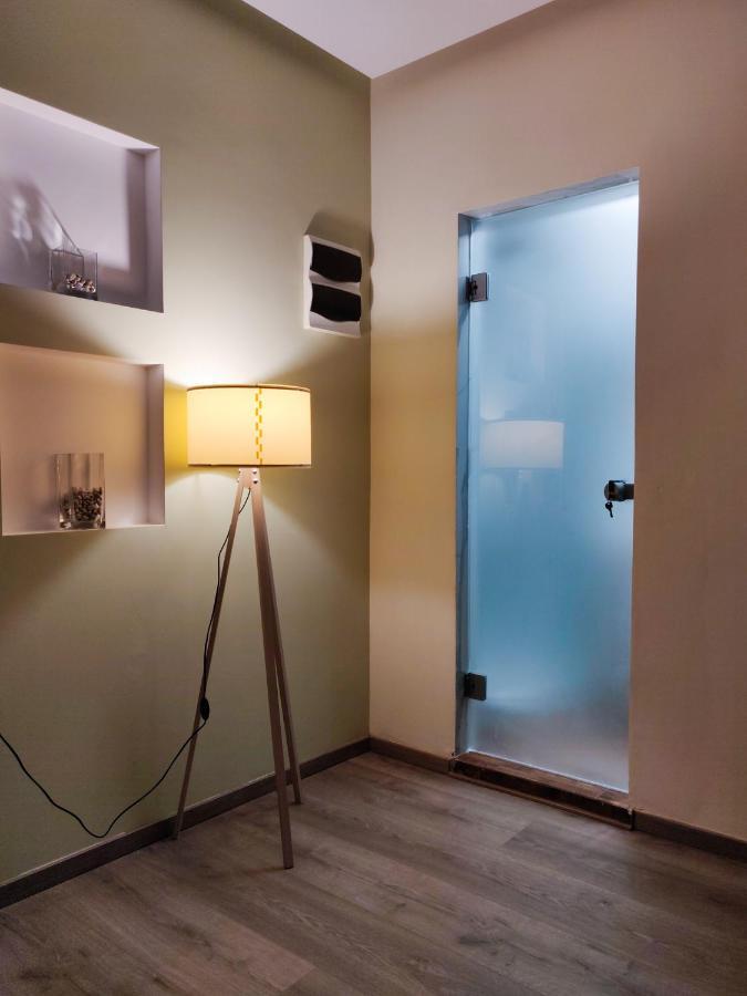 Luxury Suites With King-Sized Bed Tesalonika Bagian luar foto